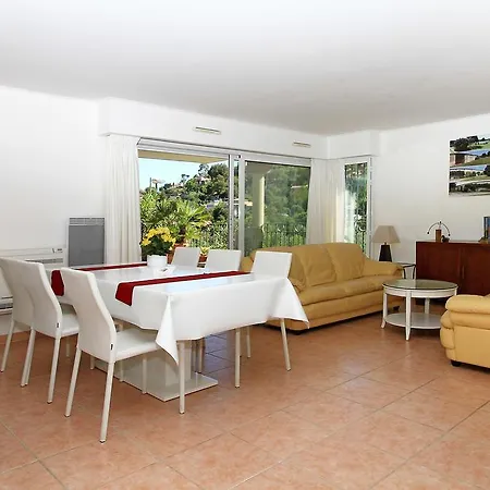 Domaine De Bellevue Apartment *